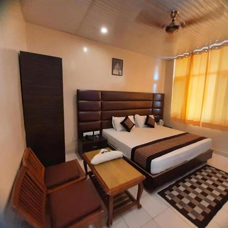 Pops Resort Palampur Bagian luar foto