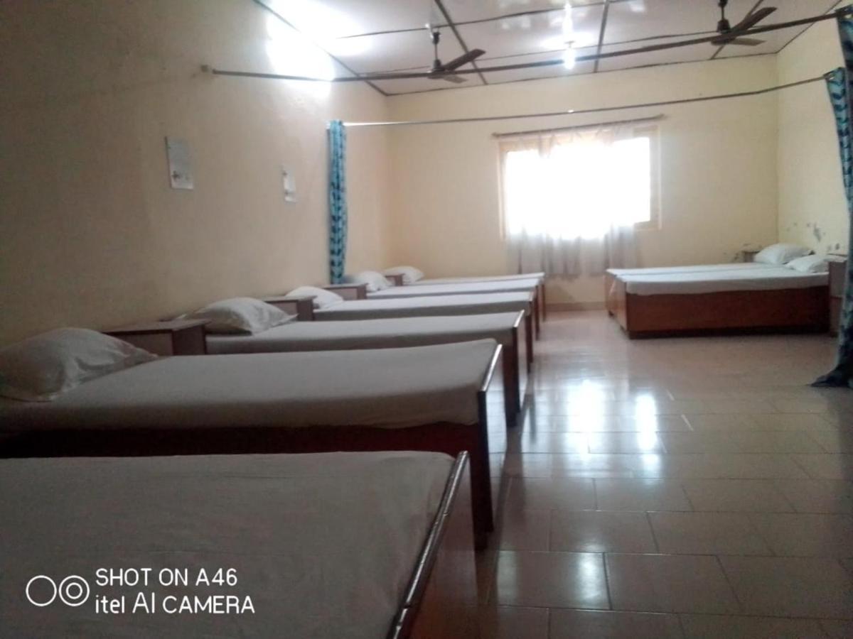 Pops Resort Palampur Bagian luar foto