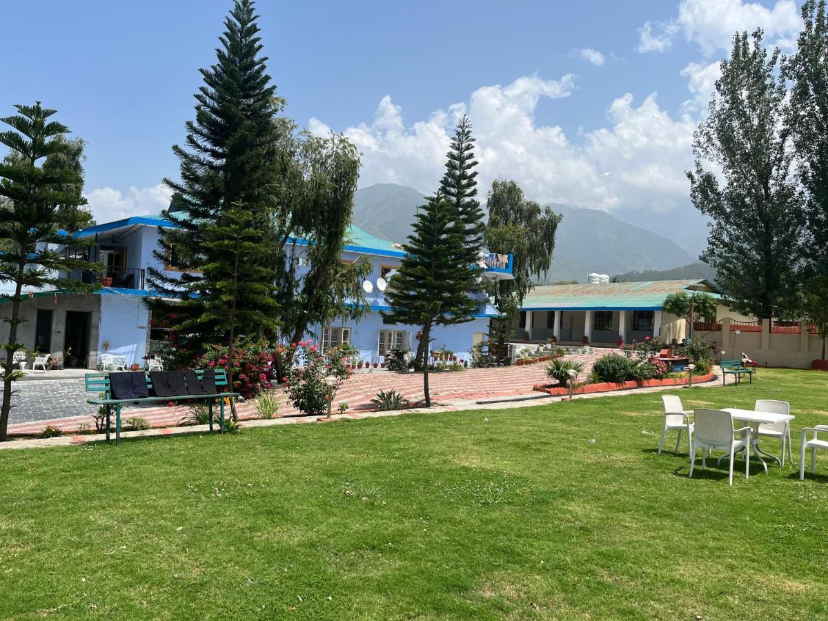 Pops Resort Palampur Bagian luar foto