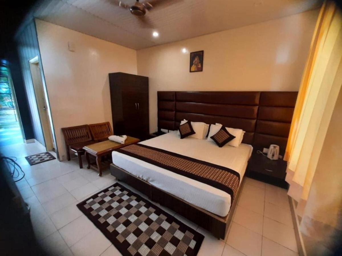 Pops Resort Palampur Bagian luar foto