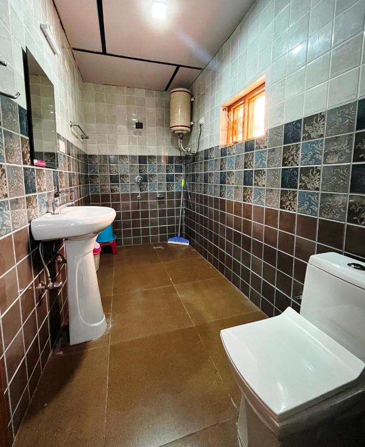 Pops Resort Palampur Bagian luar foto